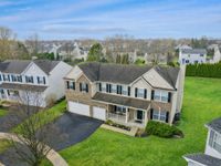 82 Brentwood Drive, Gilberts, IL 60136 primary photo