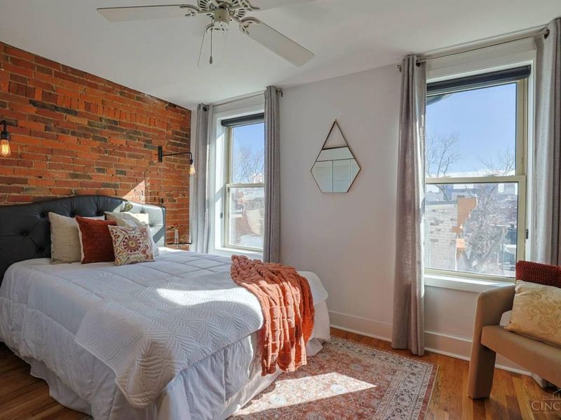 323 Milton Street, Cincinnati, OH 45202 Photo 18