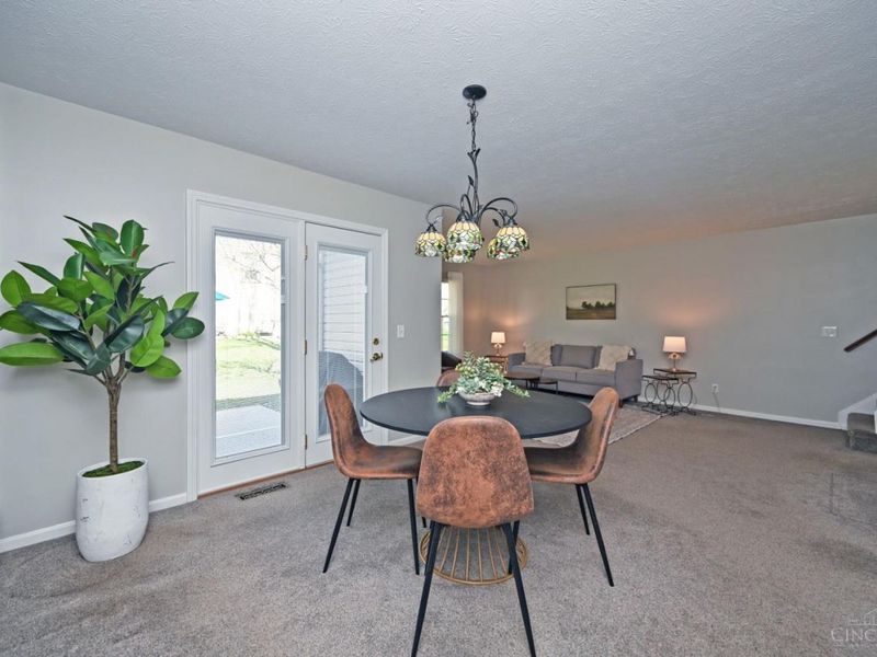 5918 Leeside Trail, Green Township, OH 45248 Photo 11