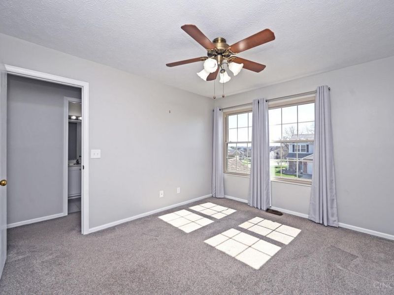 5918 Leeside Trail, Green Township, OH 45248 Photo 27