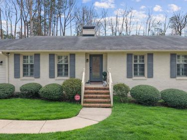 3213 Cobblestone Court, Raleigh, NC 27607