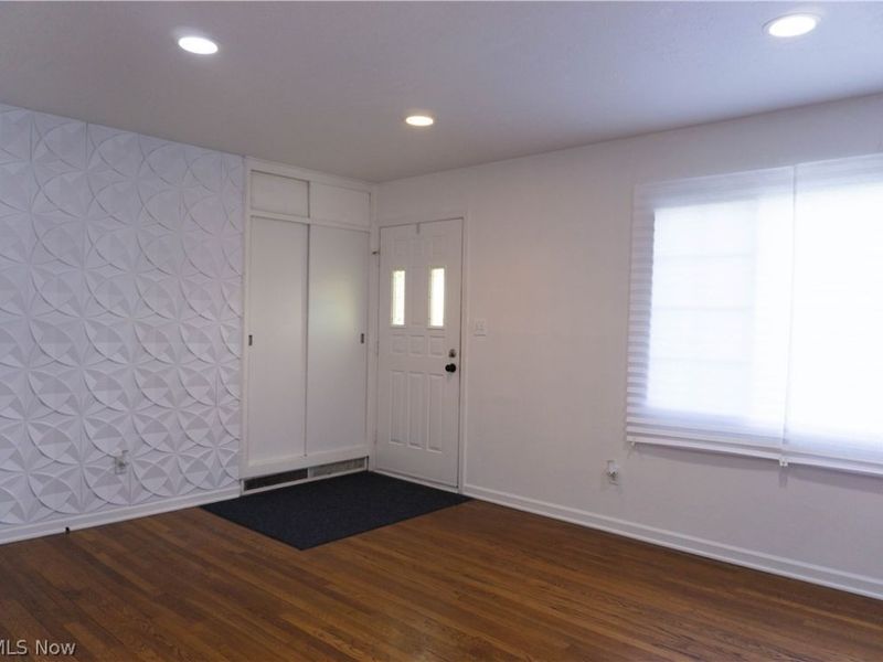 15401 Walvern Boulevard Boulevard, Maple Heights, OH 44137 Photo 18