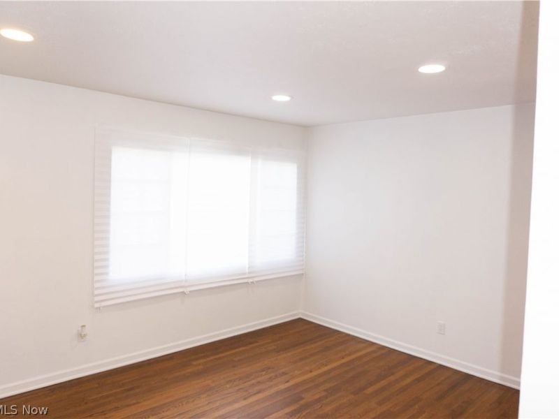 15401 Walvern Boulevard Boulevard, Maple Heights, OH 44137 Photo 22