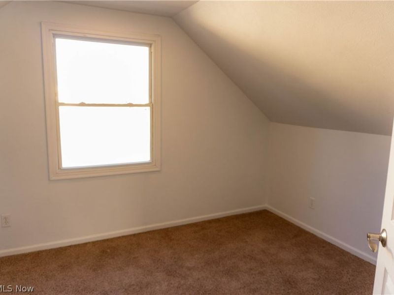 15401 Walvern Boulevard Boulevard, Maple Heights, OH 44137 Photo 23