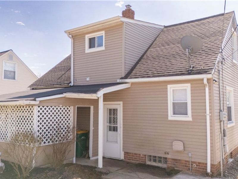 15401 Walvern Boulevard Boulevard, Maple Heights, OH 44137 Photo 27