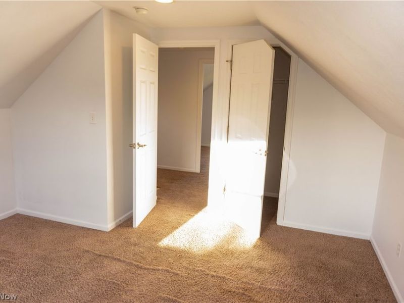15401 Walvern Boulevard Boulevard, Maple Heights, OH 44137 Photo 29