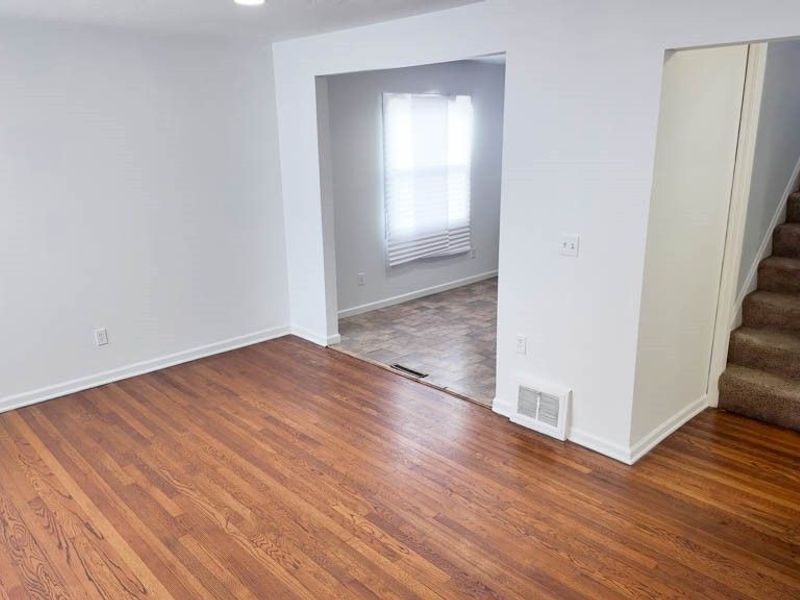 15401 Walvern Boulevard Boulevard, Maple Heights, OH 44137 Photo 5