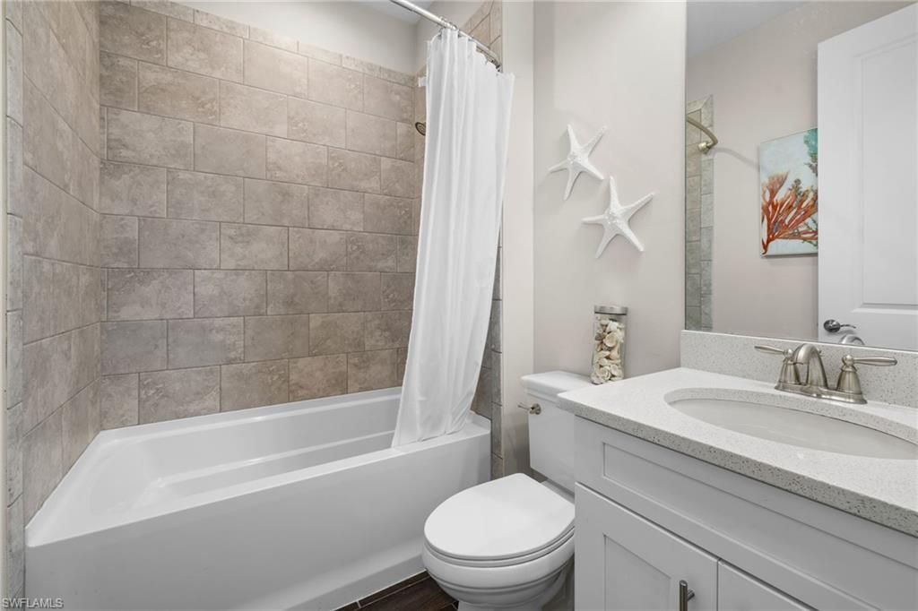 8685 Dilillo Ct, Naples, FL 34119 Photo