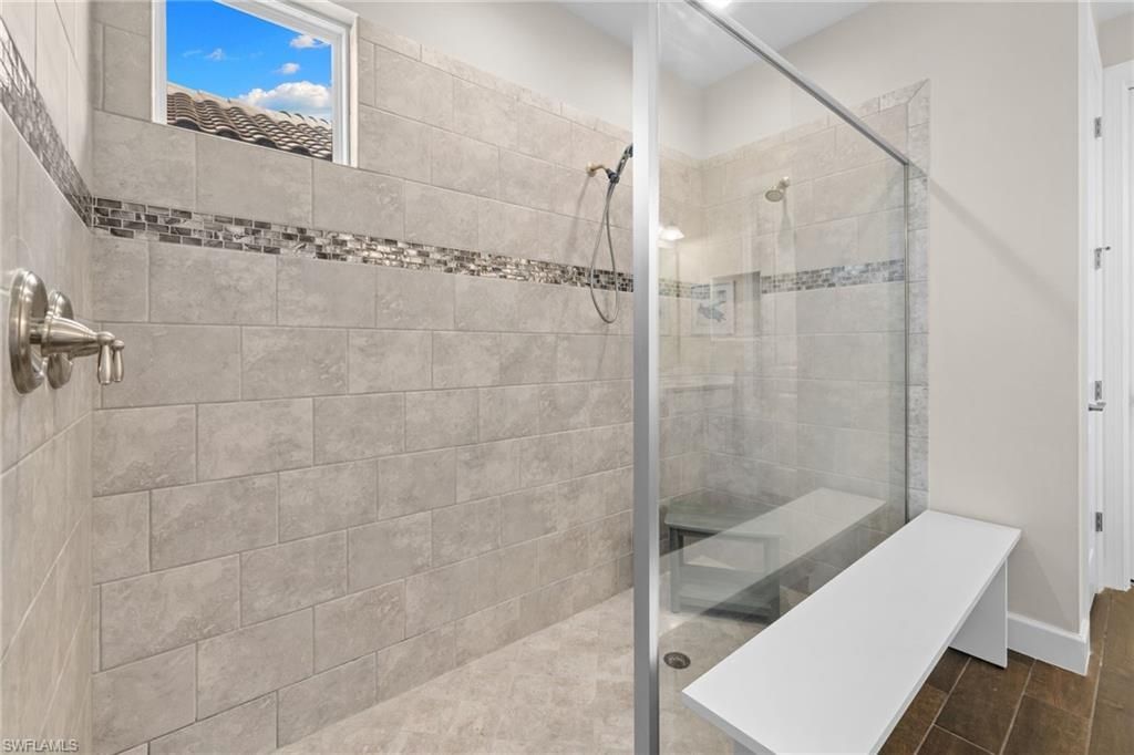 8685 Dilillo Ct, Naples, FL 34119 Photo