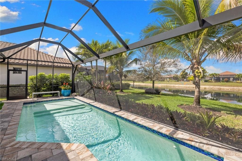 8685 Dilillo Ct, Naples, FL 34119 Photo
