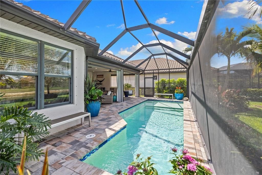 8685 Dilillo Ct, Naples, FL 34119 Photo