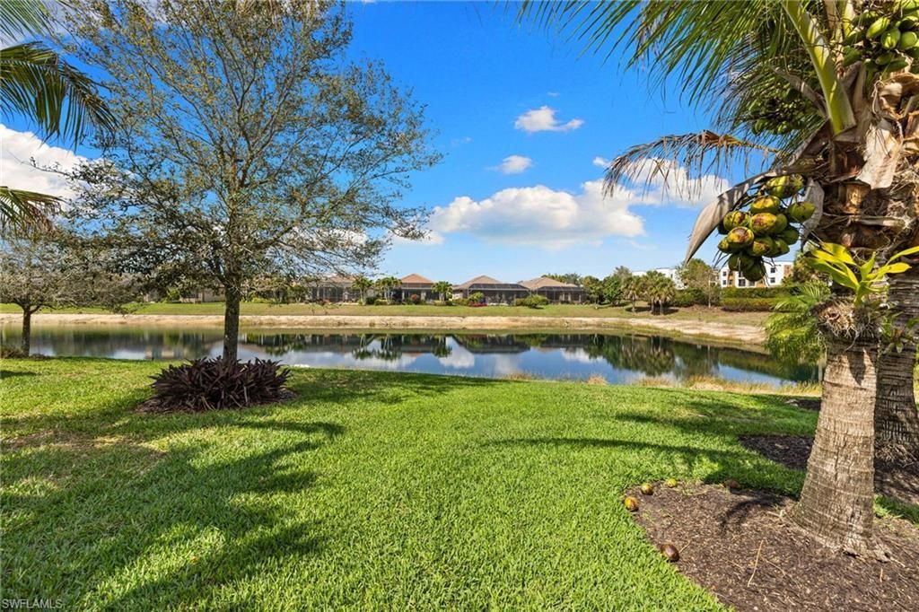 8685 Dilillo Ct, Naples, FL 34119 Photo