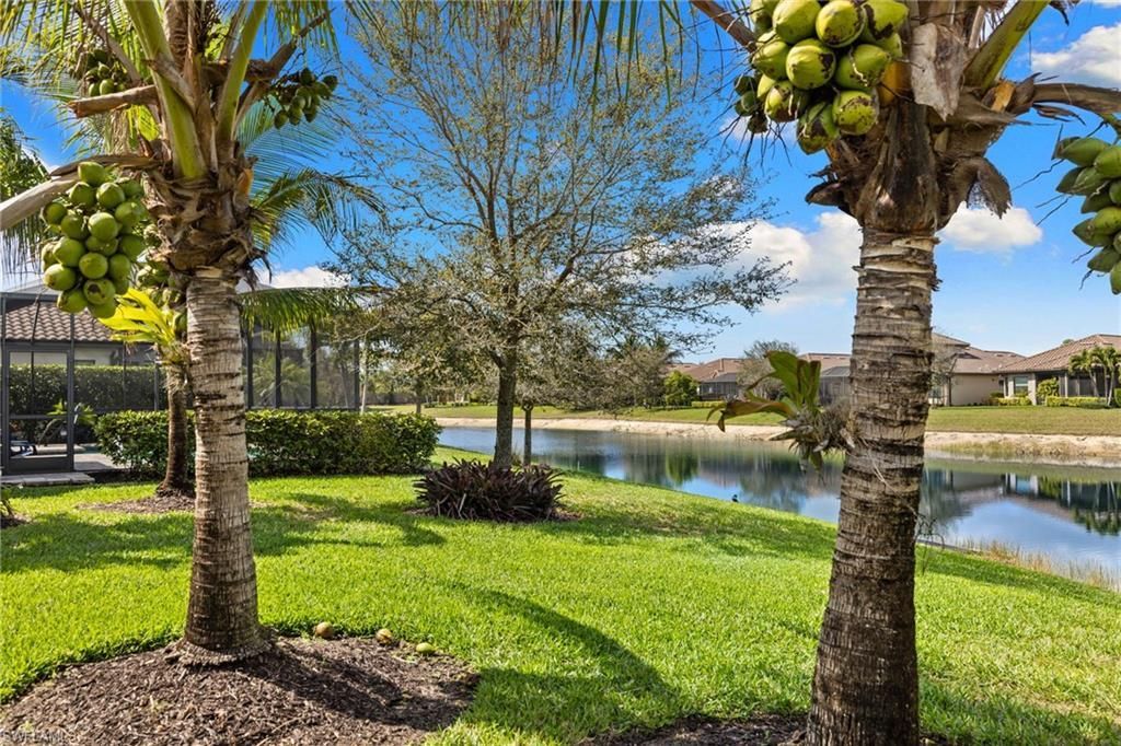 8685 Dilillo Ct, Naples, FL 34119 Photo