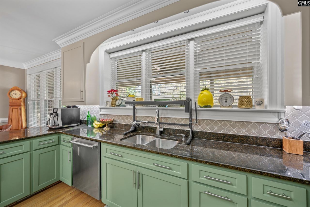 205 Cricket Hill Road Photo 32