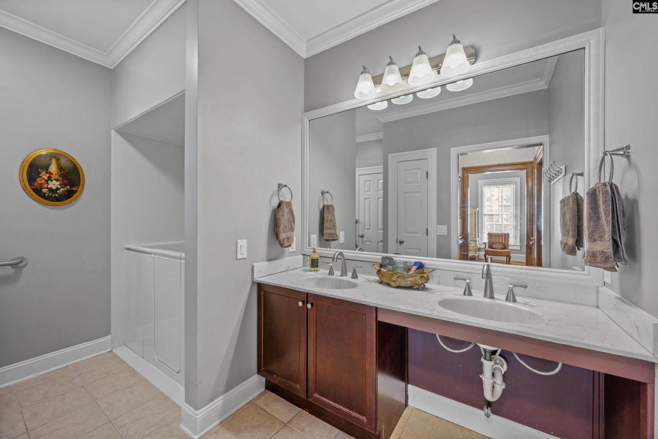 205 Cricket Hill Road Photo 38