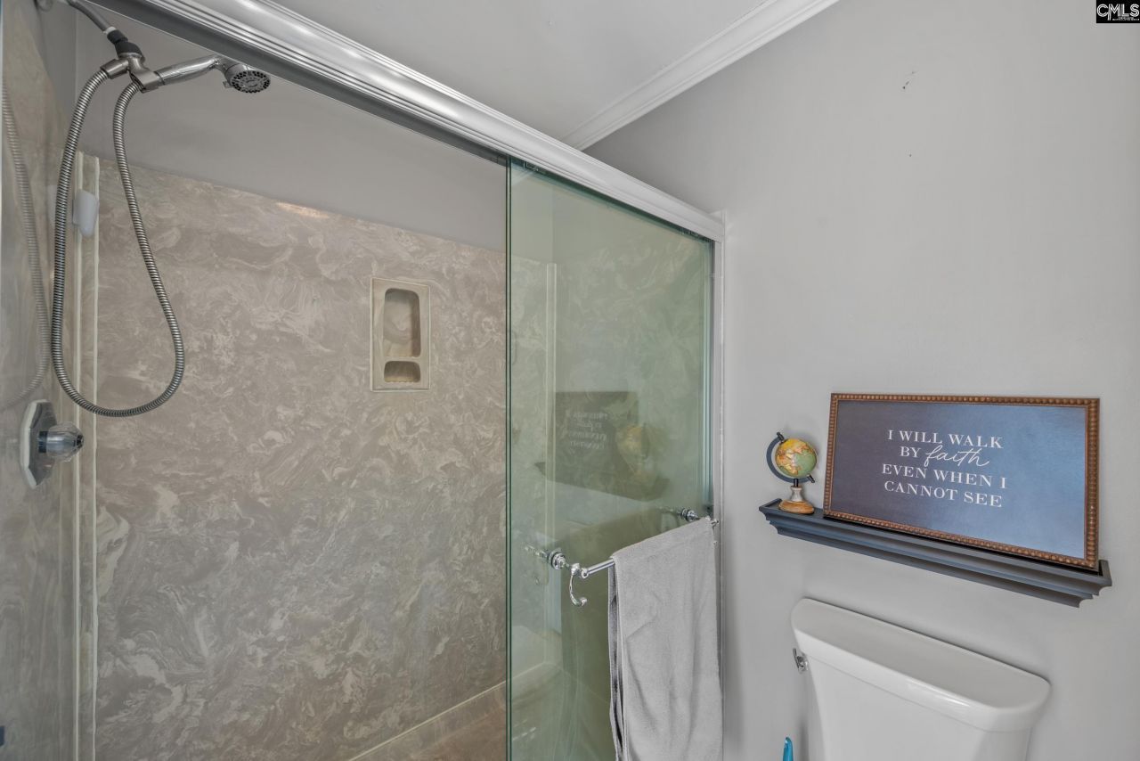 205 Cricket Hill Road Photo 66