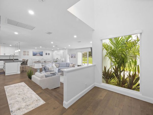 17235 Bay Street, Jupiter, FL 33477