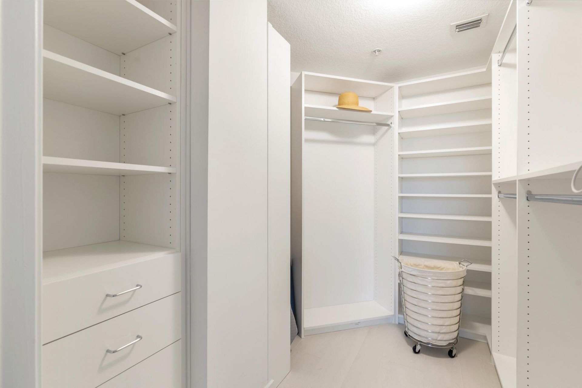1551 N Flagler Drive, Unit 711, West Palm Beach, FL 33401 Photo