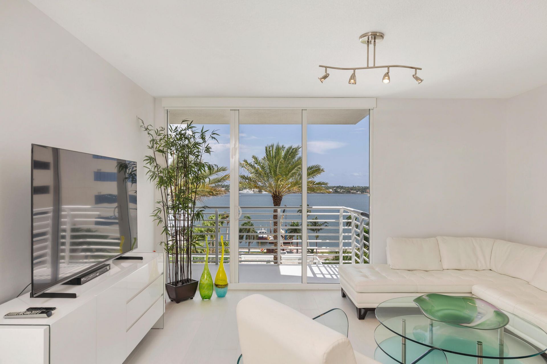 1551 N Flagler Drive, Unit 711, West Palm Beach, FL 33401 Photo