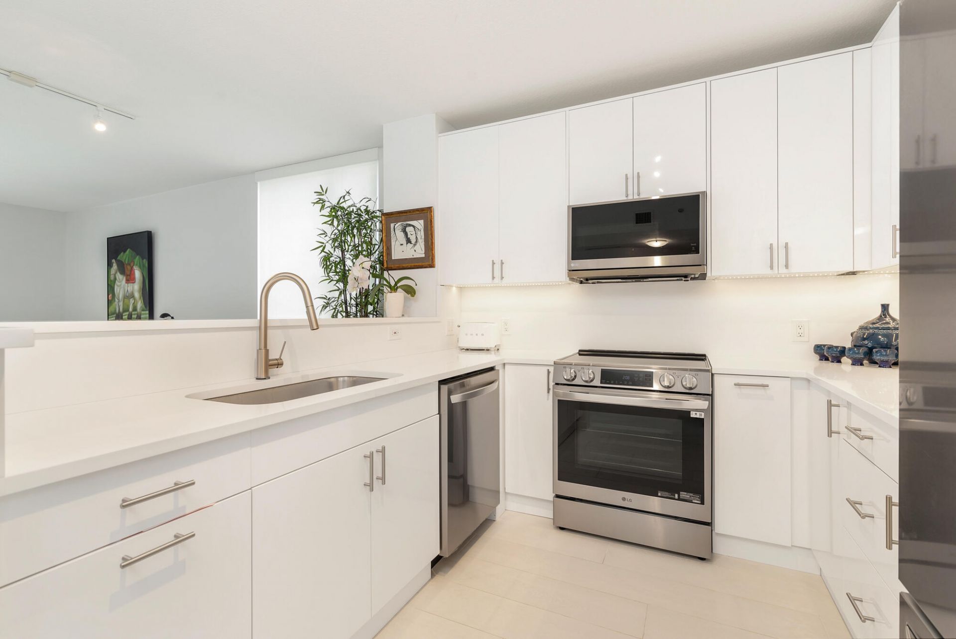 1551 N Flagler Drive, Unit 711, West Palm Beach, FL 33401 Photo