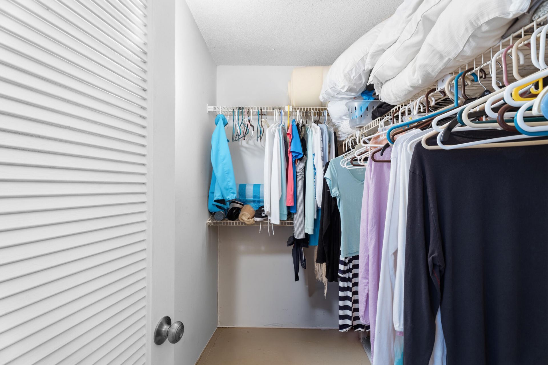 1560 NE 12th Terrace, Unit D9, Jensen Beach, FL 34957 Photo