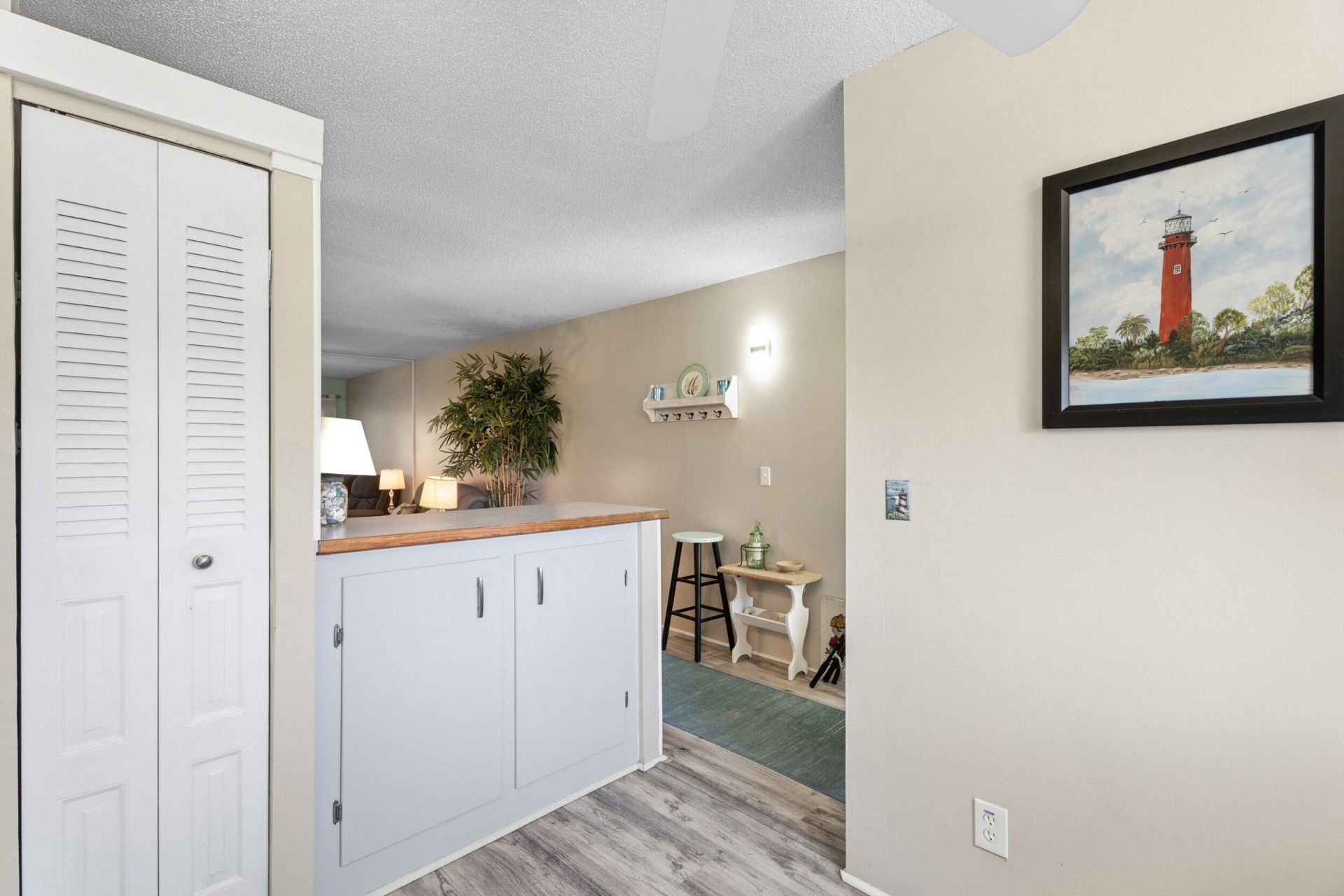 1560 NE 12th Terrace, Unit D9, Jensen Beach, FL 34957 Photo