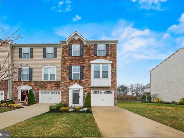 56 VILLAGE GREEN LANE, SICKLERVILLE, NJ 08081