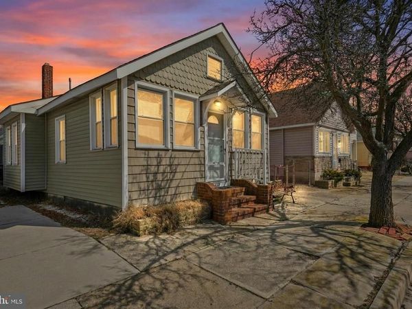 313 W JUNIPER AVENUE , WILDWOOD, NJ 08260