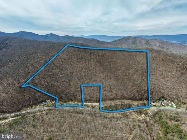 2382 LUCAS HOLLOW ROAD, STANLEY, VA 22851