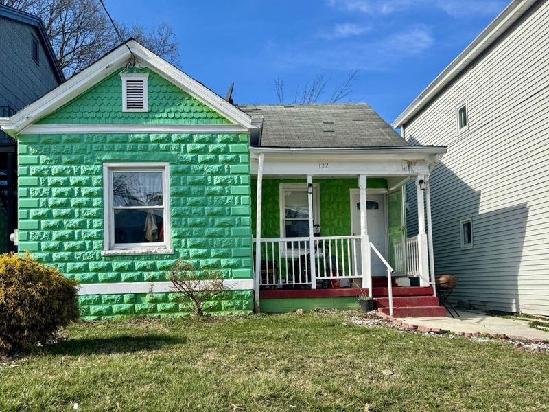 122 W 32nd Street W, Covington, KY 41015 Photo 1
