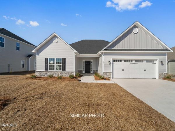 606 Barlowe Lane, Jacksonville, NC 28546