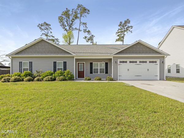 272 Marsh Haven Drive, Sneads Ferry, NC 28460