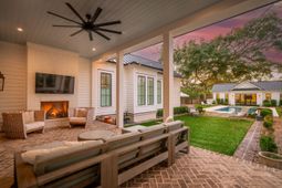 922 Mccants Drive photo 4