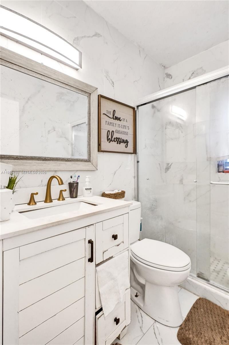 1675 NE 160th St , North Miami Beach, FL 33162 Photo