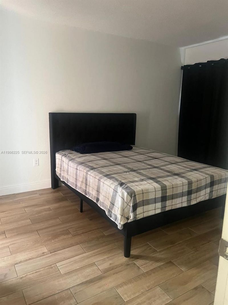 6620 W 2nd Ct, Unit 407, Hialeah, FL 33012 Photo