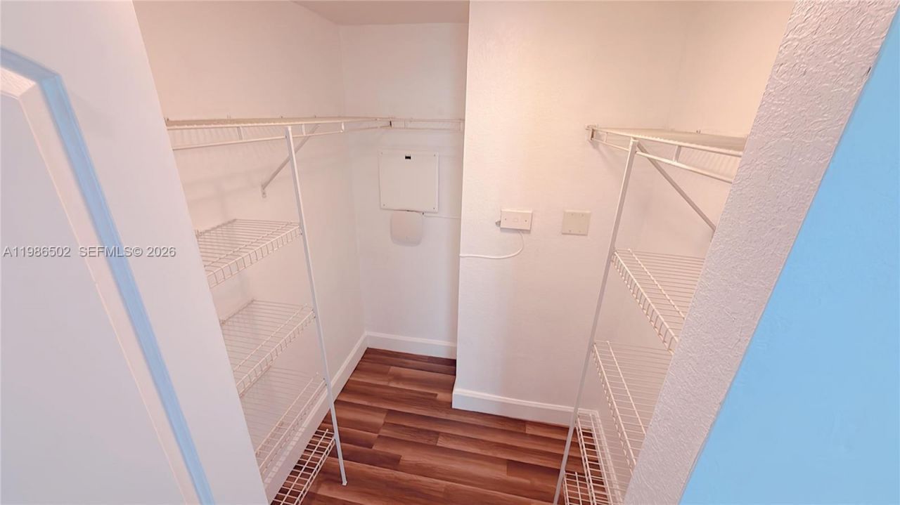 1830 Radius Dr, Unit 522, Hollywood, FL 33020 Photo