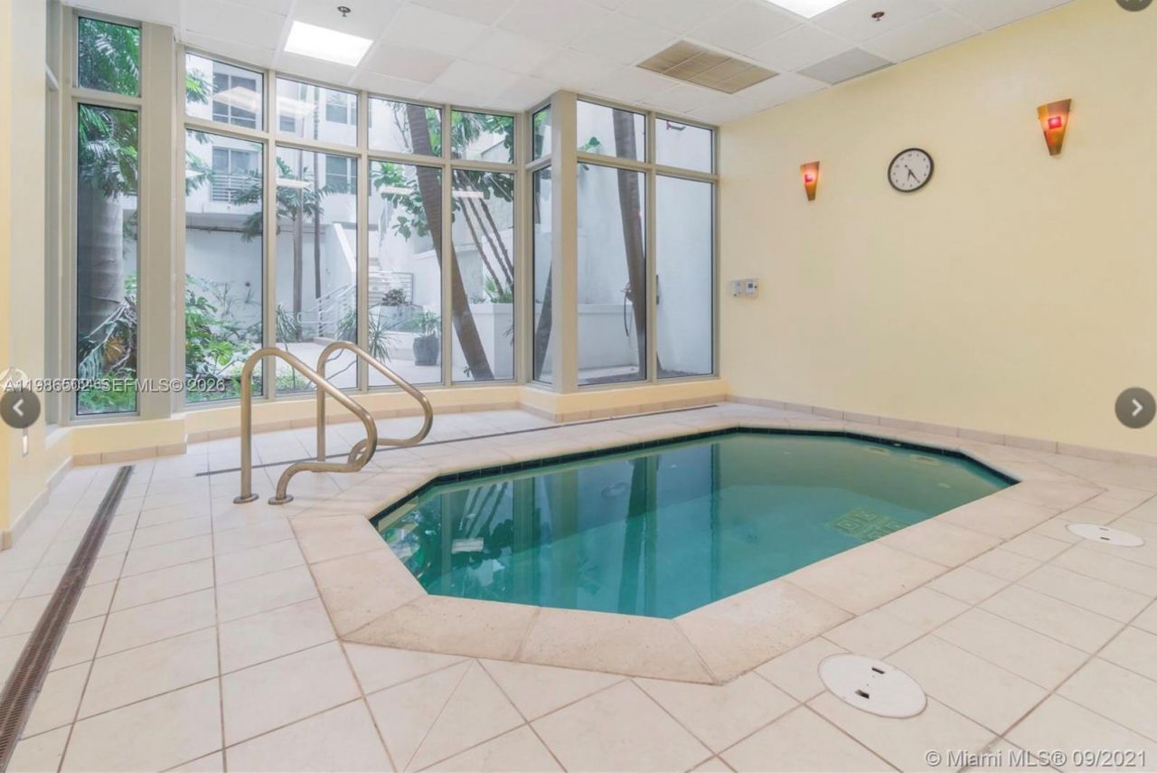 1830 Radius Dr, Unit 522, Hollywood, FL 33020 Photo