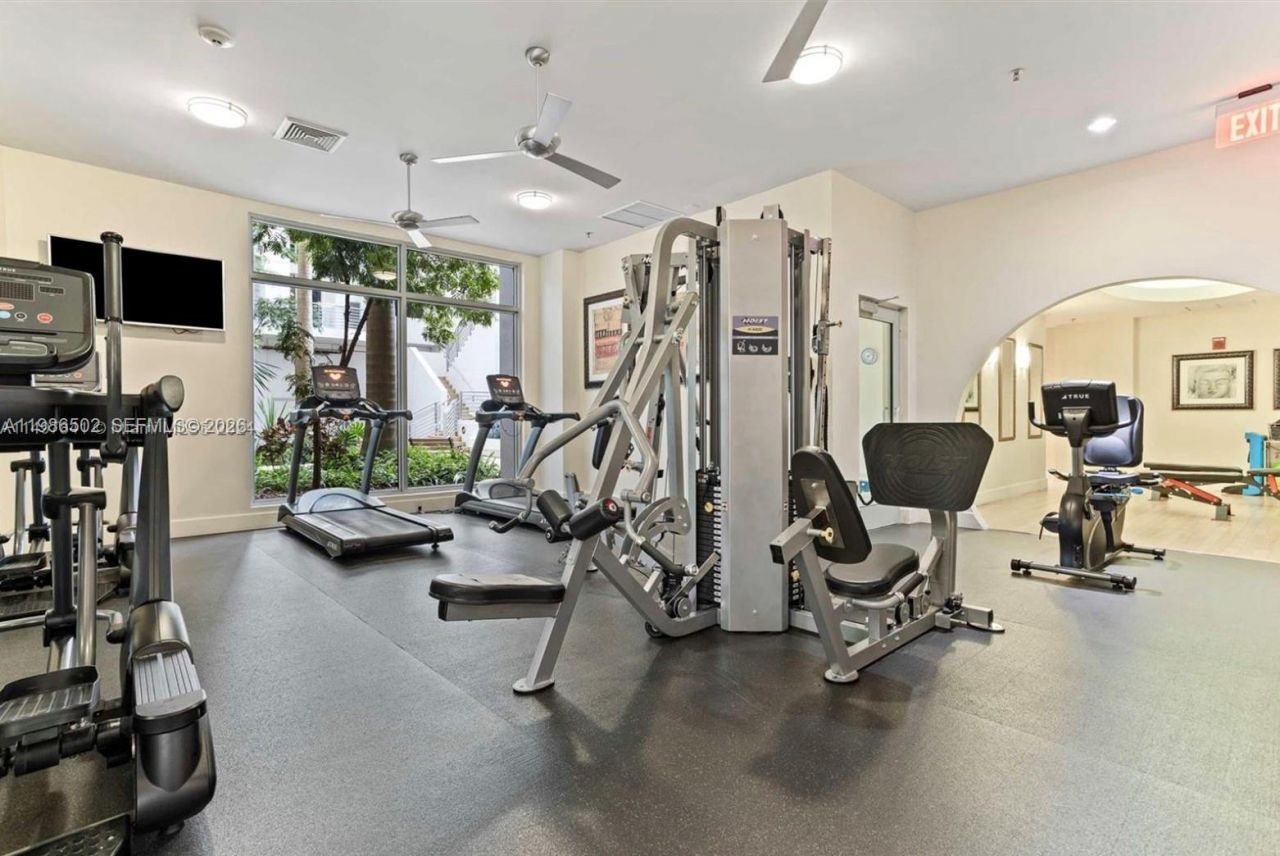 1830 Radius Dr, Unit 522, Hollywood, FL 33020 Photo