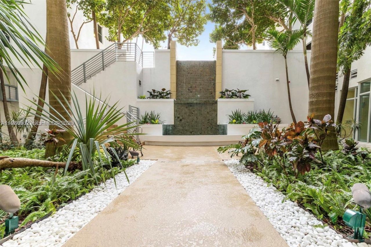 1830 Radius Dr, Unit 522, Hollywood, FL 33020 Photo