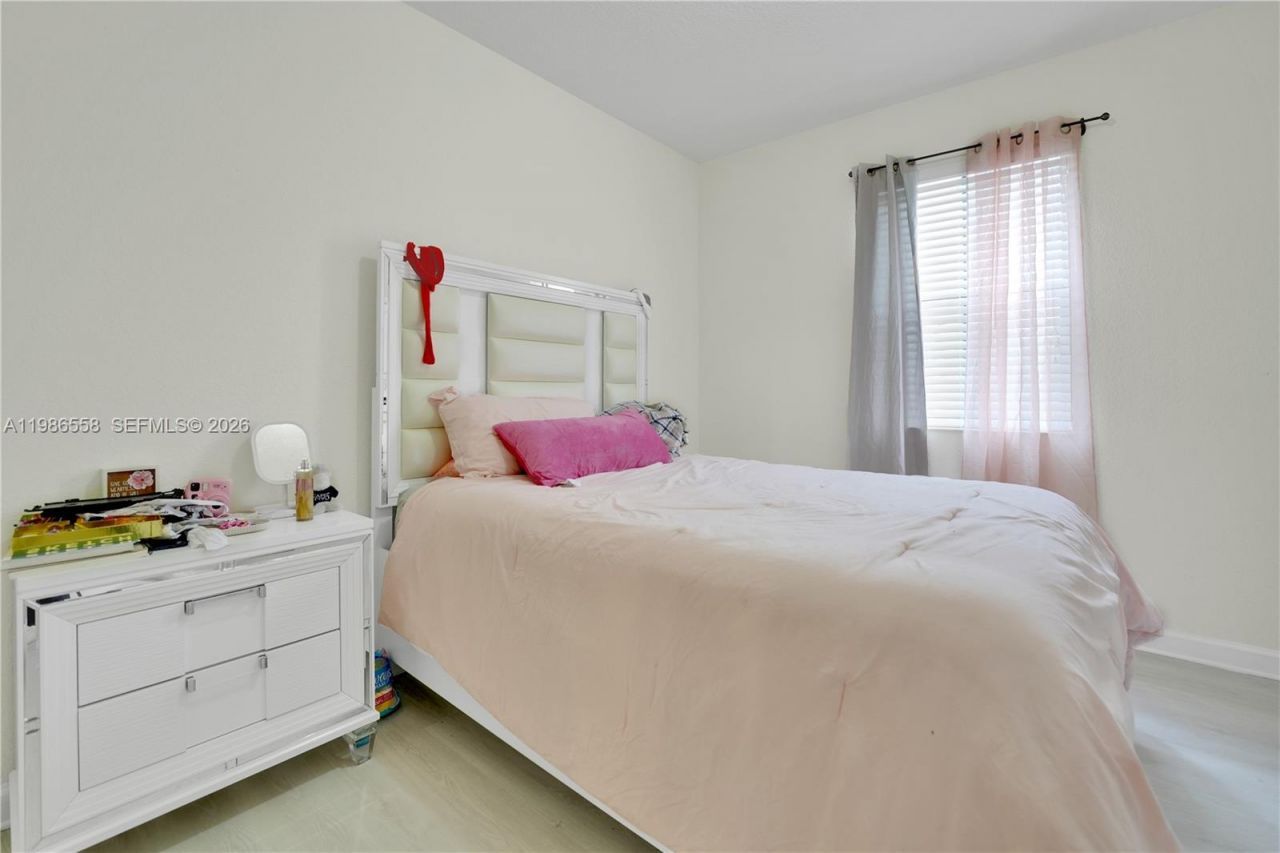 101 NE 37th Pl , Homestead, FL 33033 Photo