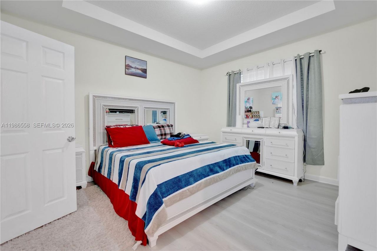 101 NE 37th Pl , Homestead, FL 33033 Photo