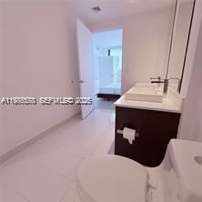 55 SW 9th St, Unit 3903, Miami, FL 33130 Photo