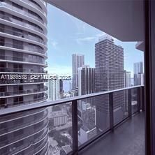 55 SW 9th St, Unit 3903, Miami, FL 33130 Photo