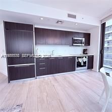55 SW 9th St, Unit 3903, Miami, FL 33130 Photo