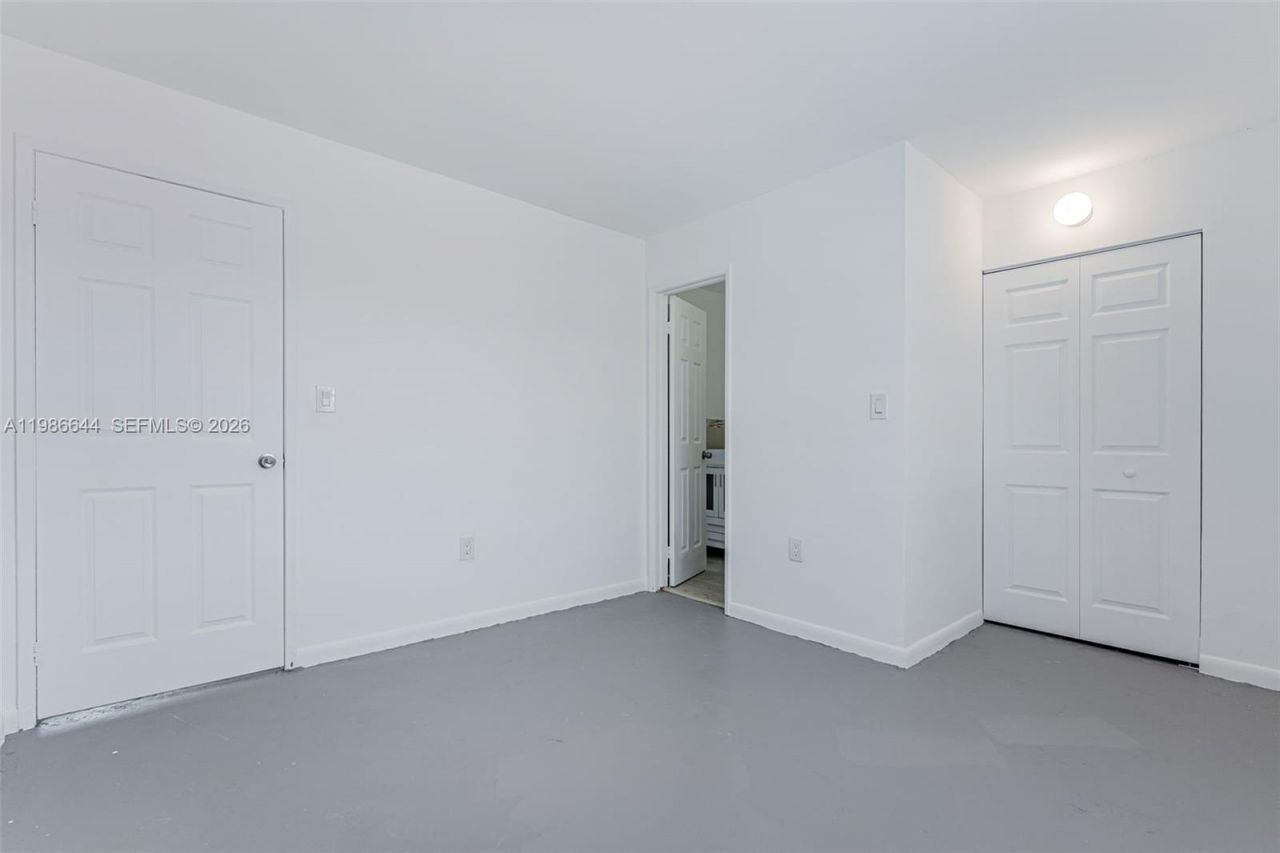 15260 SW 80th St, Unit 10, Kendall, FL 33193 Photo