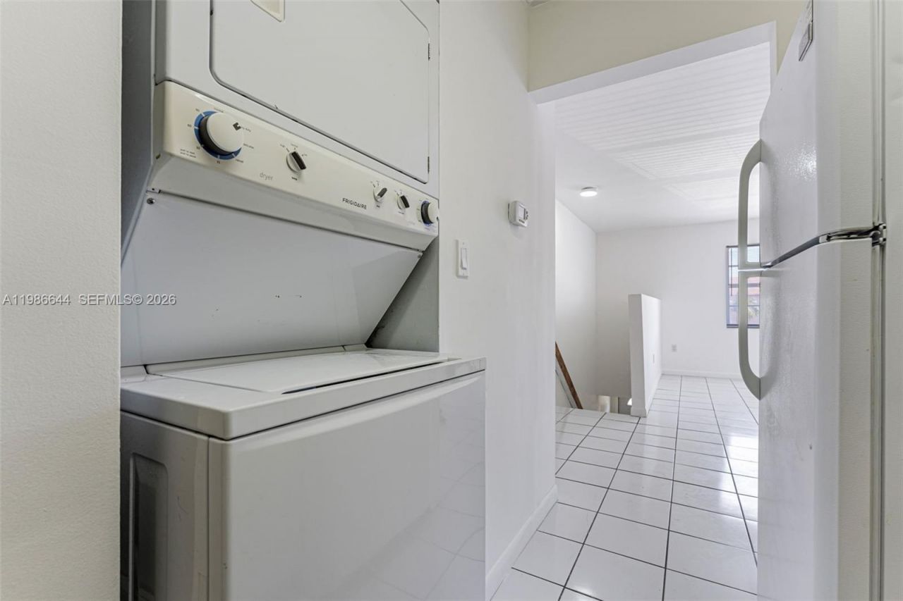 15260 SW 80th St, Unit 10, Kendall, FL 33193 Photo