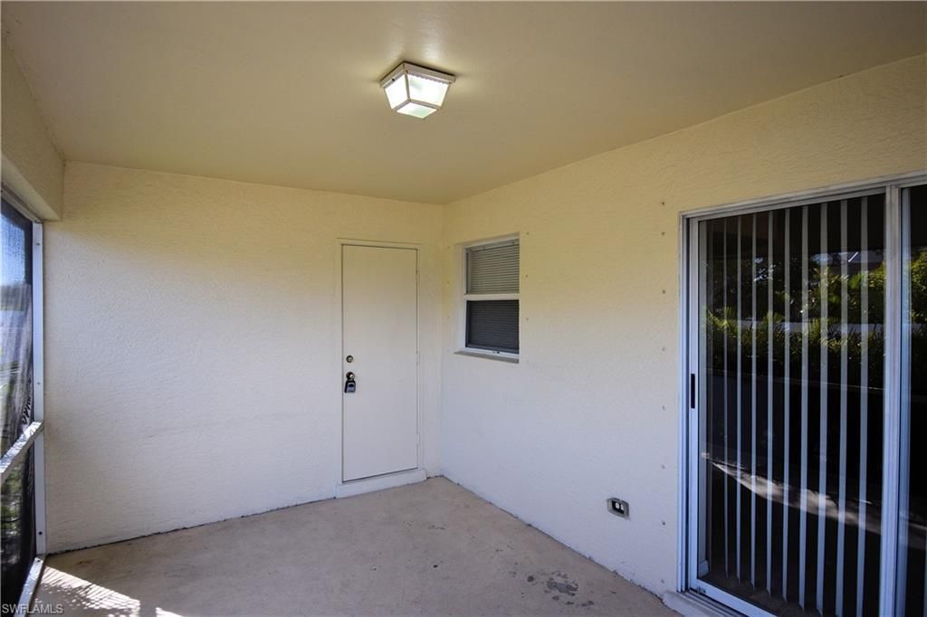 1724 SW 15th Ter, Cape Coral, FL 33991 Photo