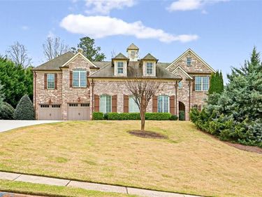 6509 Snug Harbor Court, Flowery Branch, GA 30542