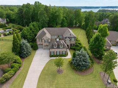 6509 Snug Harbor Court, Flowery Branch, GA 30542