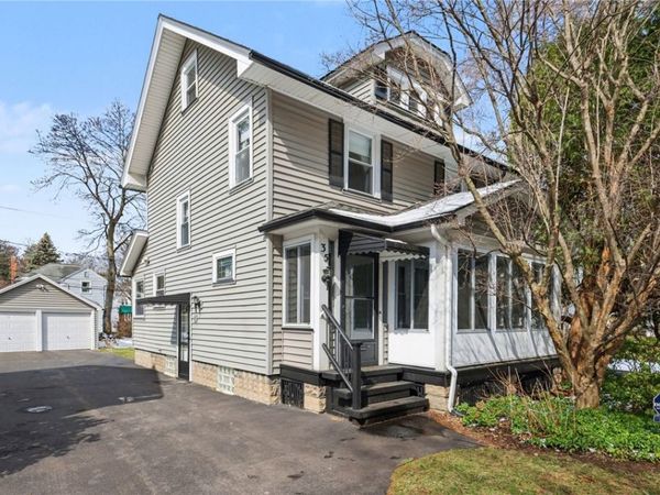 35 Hathaway Road, Rochester, NY 14617